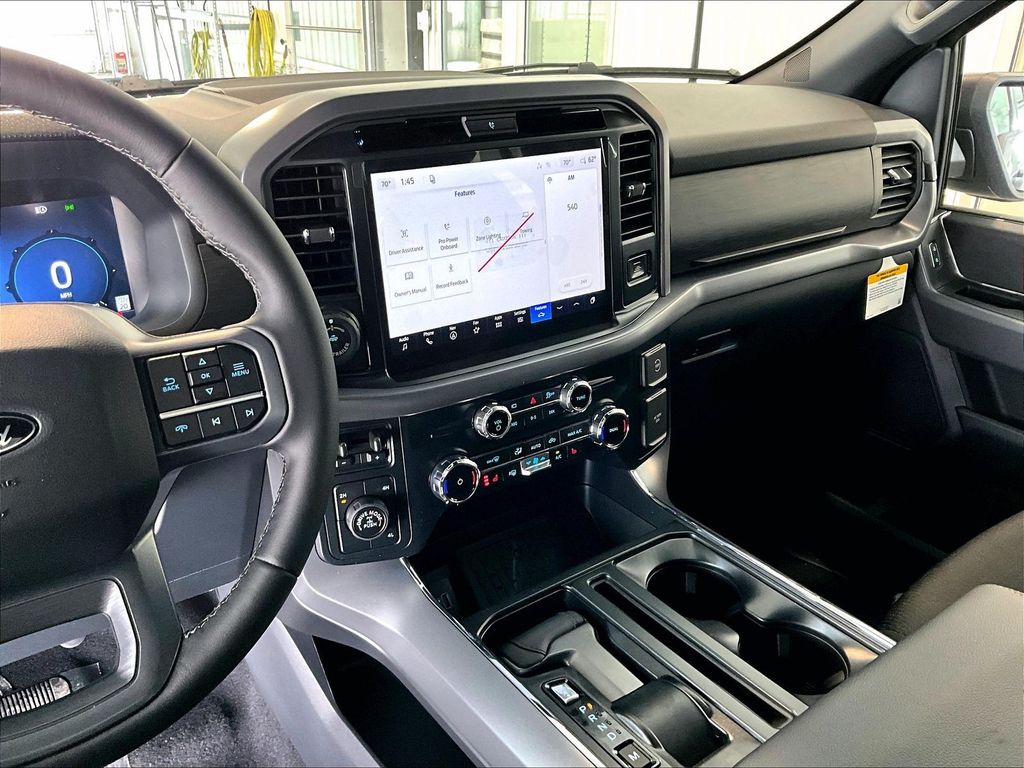 2026 Ford F-150 — photo 13