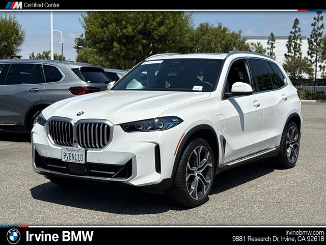 Alpine White 2026 BMW X5 SUV / Crossover All-Wheel Drive 8-Speed Automatic