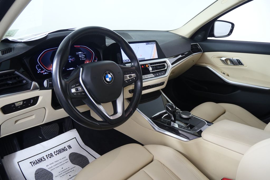 Thumbnail: 2019 BMW 3 Series - 12