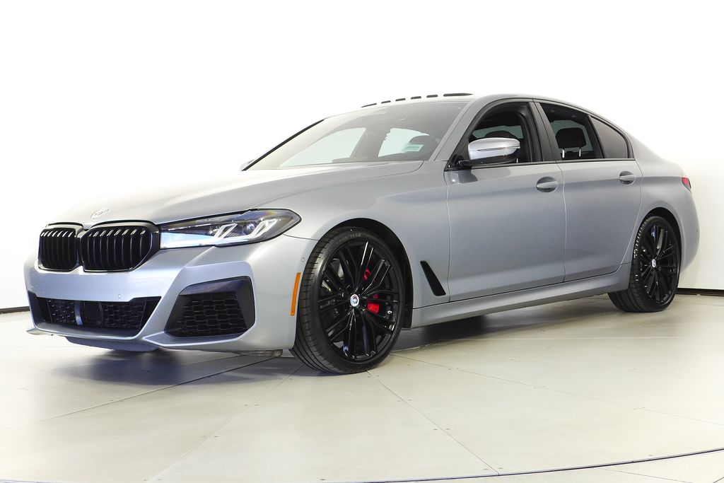 Thumbnail: 2023 BMW 5 Series - 2