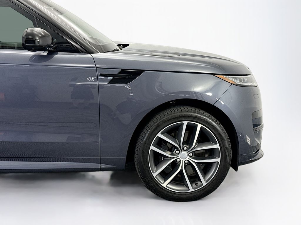 Thumbnail: 2023 Land Rover Range Rover Sport - 11