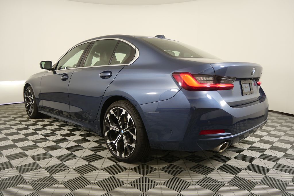 Thumbnail: 2025 BMW 3 Series - 5