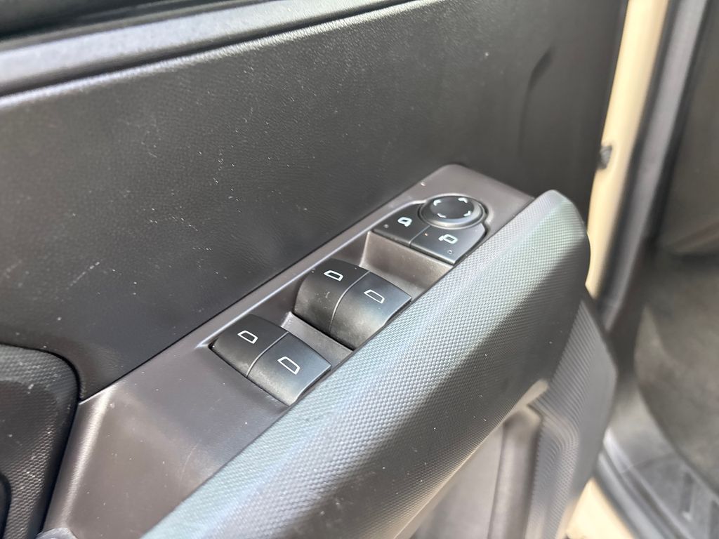 Used Car 2023 Chevrolet Colorado  Work Truck For Sale Under $30,000 In Austin, Texas