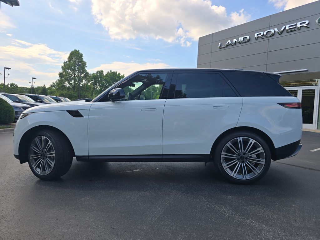 New 2026 White Land Rover SE image 2