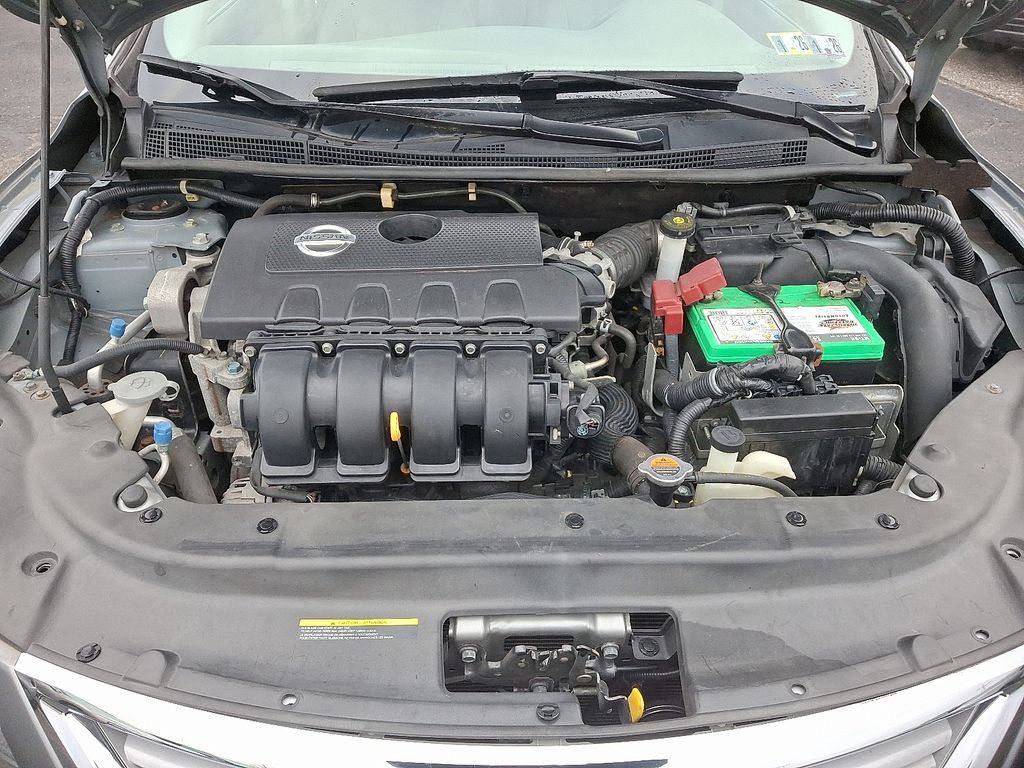 Thumbnail: 2013 Nissan Sentra - 27