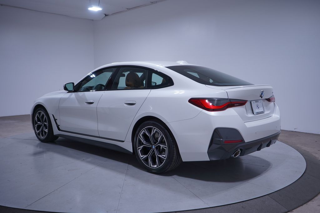 Thumbnail: 2022 BMW 4 Series - 3