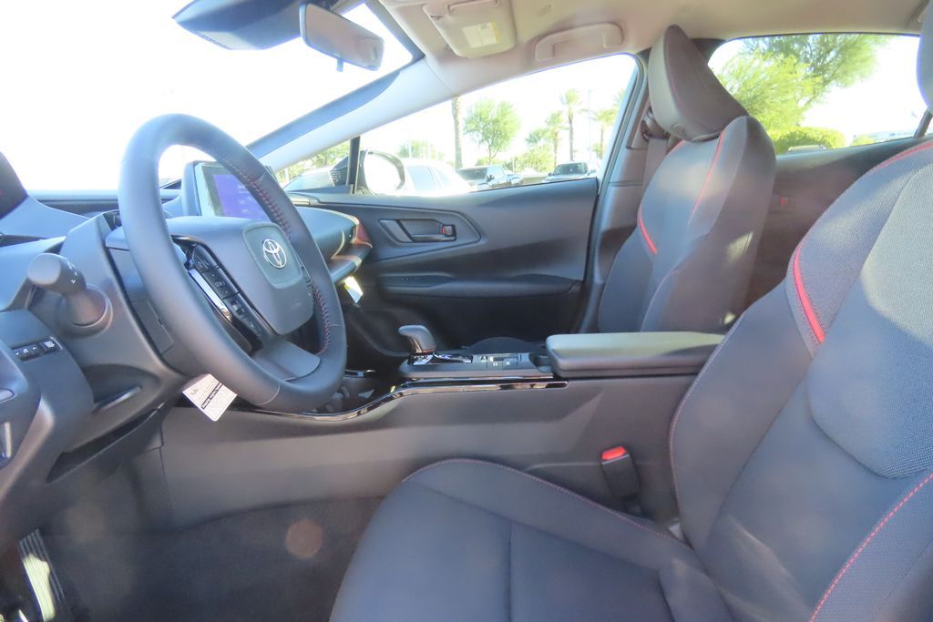 Thumbnail: 2026 Toyota Prius - 18