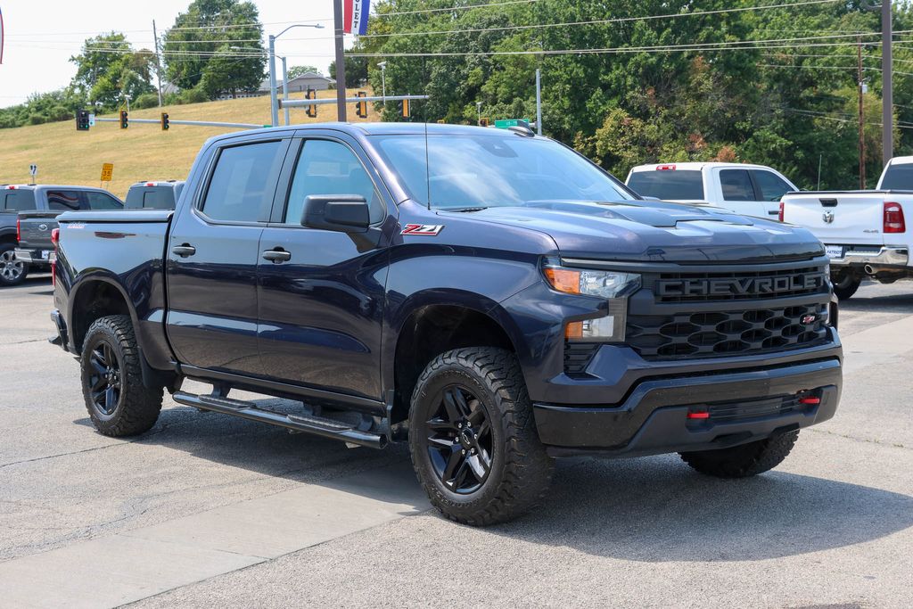 Dark Ash Metallic 2023 Chevrolet Silverado 1500 Pickup Truck Four-Wheel Drive 8-Speed Automatic