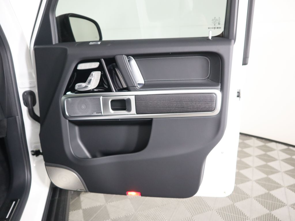 Thumbnail: 2025 Mercedes-Benz G-Class - 27