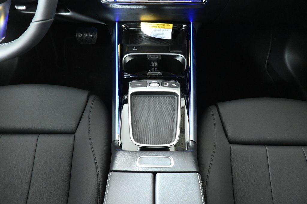 2025 Mercedes-Benz GLA 250 4MATIC 19