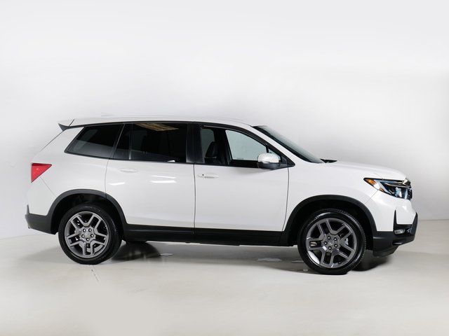 Used 2023 White Honda EX-L image 30