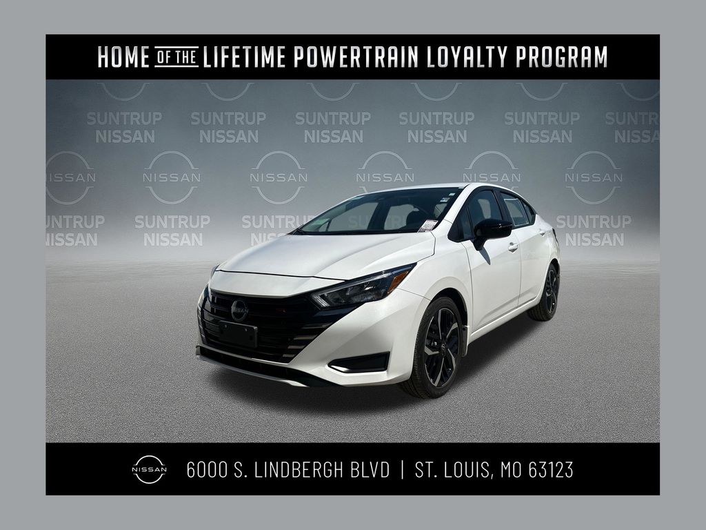 Aspen White Tricoat 2025 Nissan Versa SR FWD Sedan Front-Wheel Drive Continuously Variable Transmission