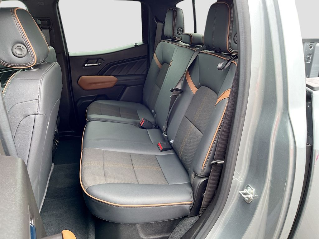 Used 2024 Silver GMC AT4 image 26