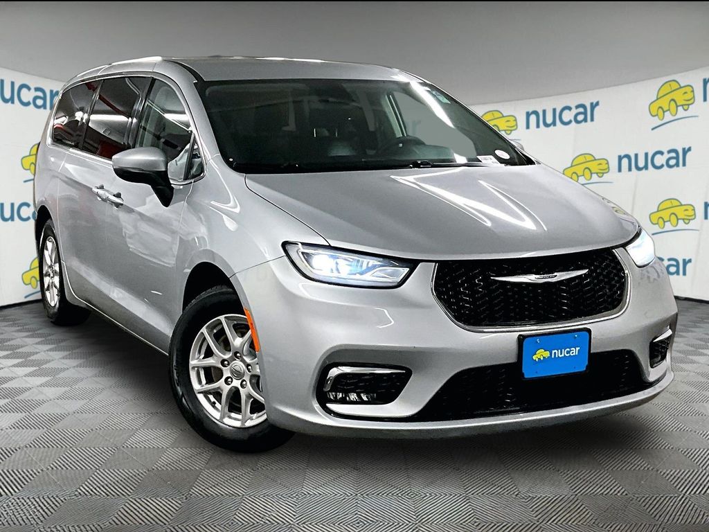 2023 Chrysler Pacifica Touring L FWD