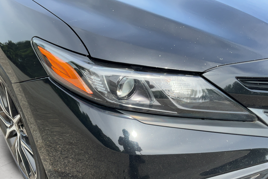 Used 2021 Toyota Camry SE 4D Sedan