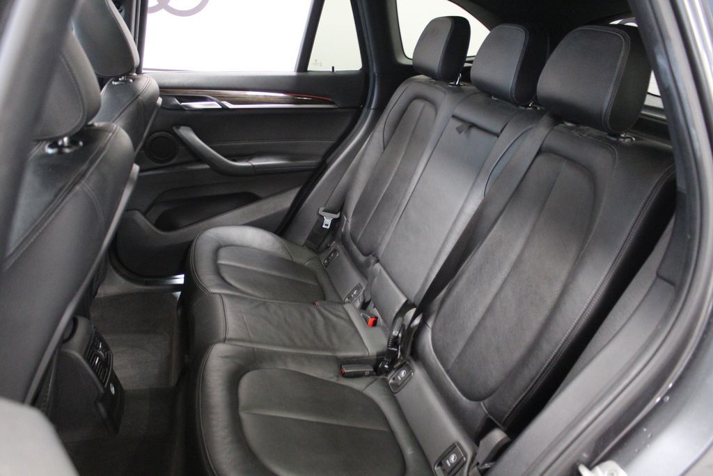 Thumbnail: 2018 BMW X1 - 21