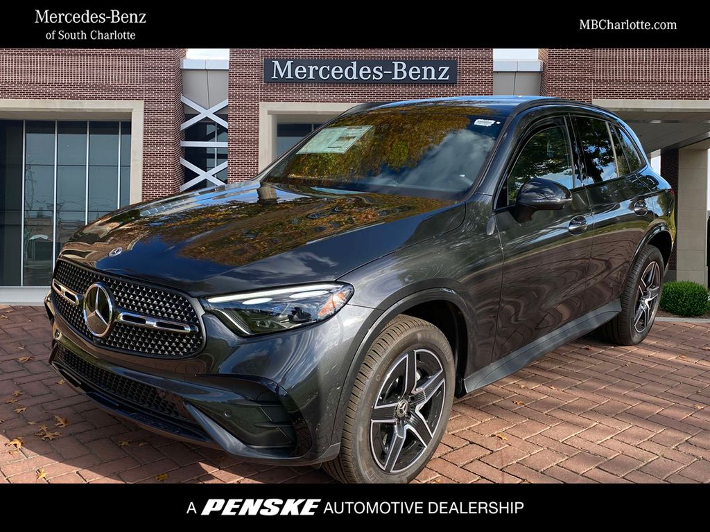 Thumbnail: 2025 Mercedes-Benz GLC - 1