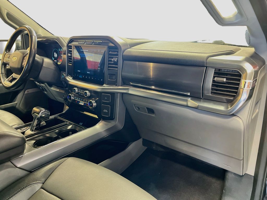 Used 2023 Black Metallic Ford Lariat image 30