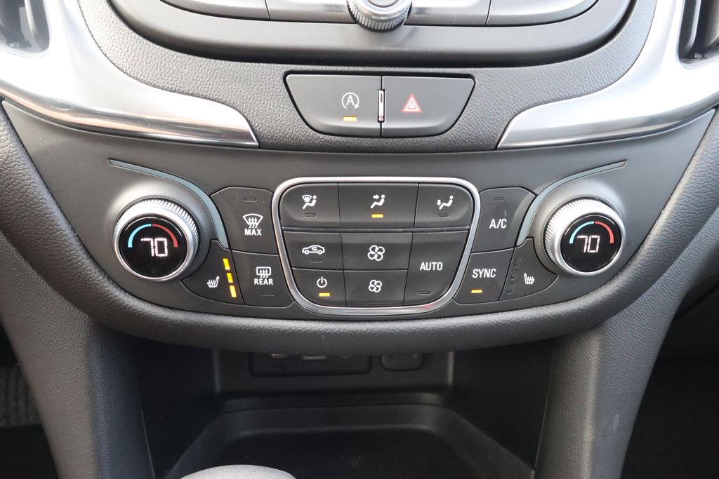 2022 Chevrolet Equinox LT 26