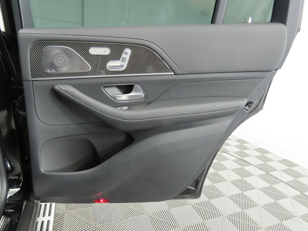 2024 Mercedes-Benz GLS 63 AMG 28