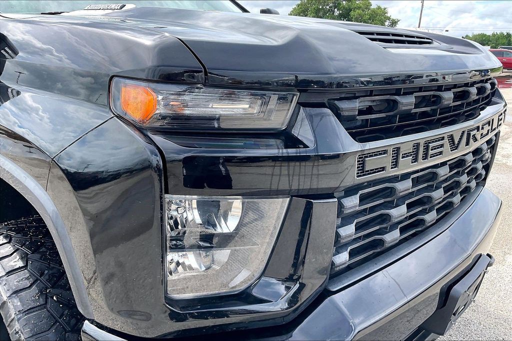 Used 2022 Chevrolet Silverado 2500HD Custom 4D Crew Cab