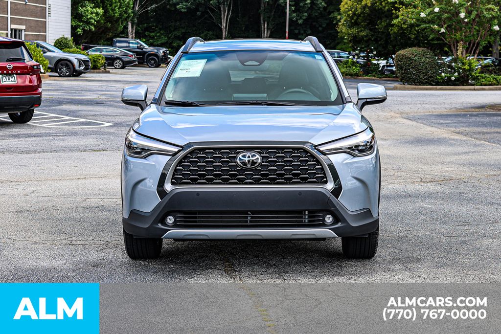Used 2023 Silver Toyota XLE image 11