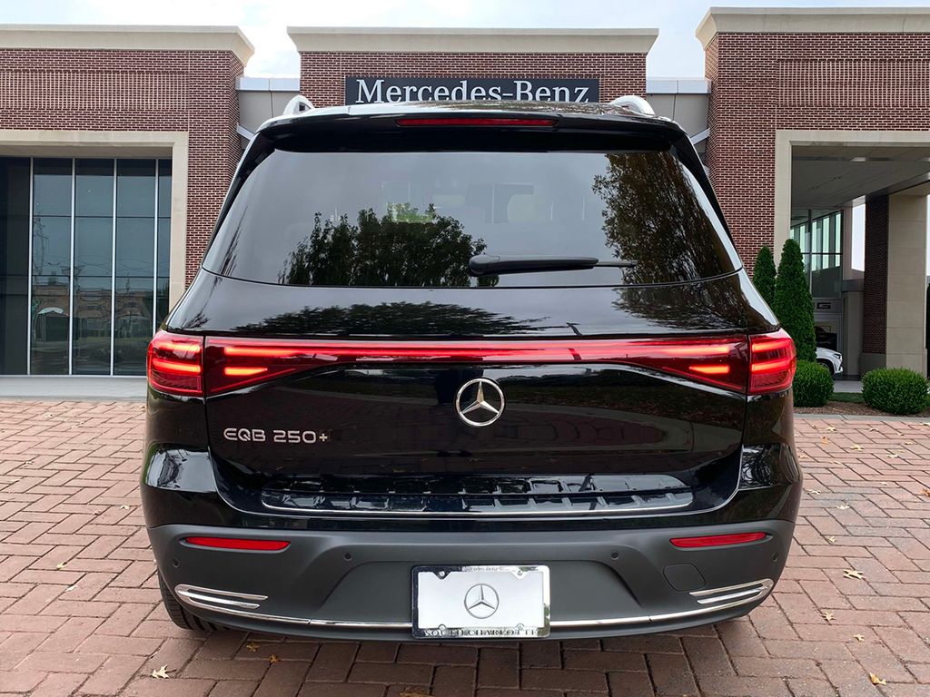 2024 Mercedes-Benz EQB 250+ 5