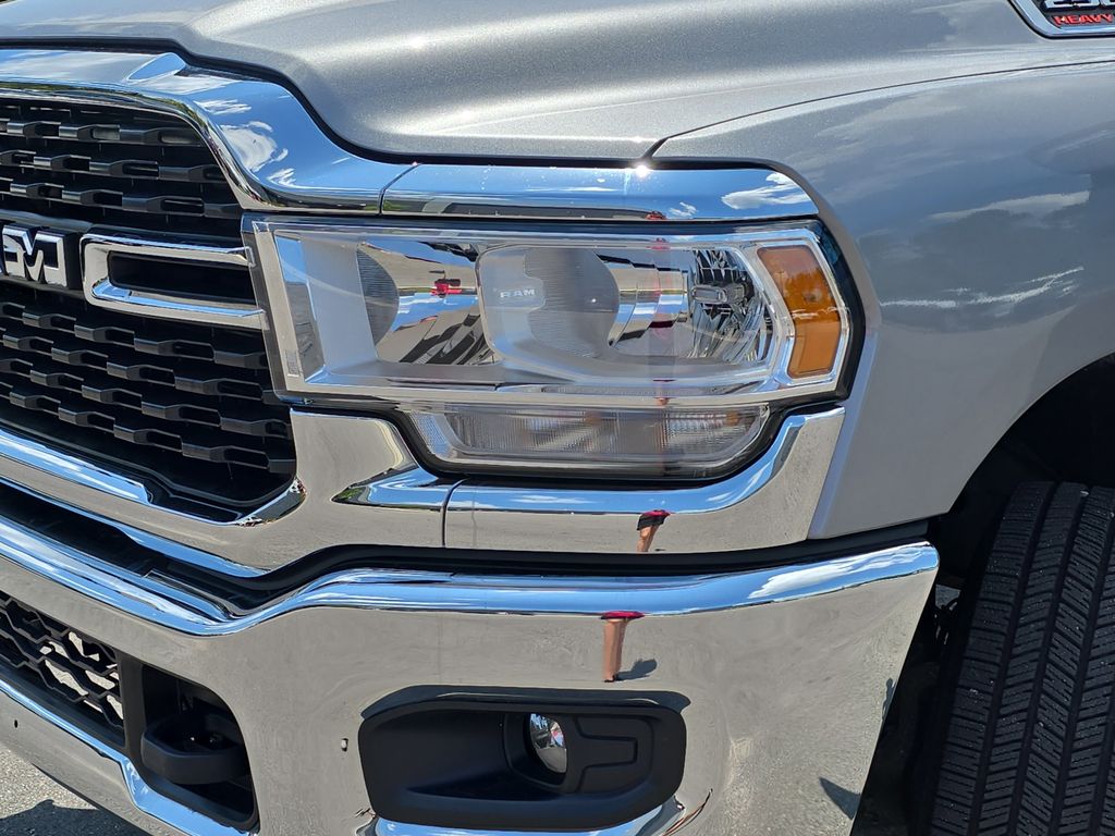 2024 Billet Silver Metallic Clearcoat Ram 2500 Big Horn 4X4 Truck