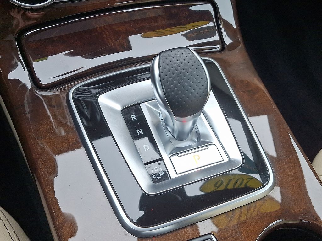 Thumbnail: 2016 Mercedes-Benz SLK - 13