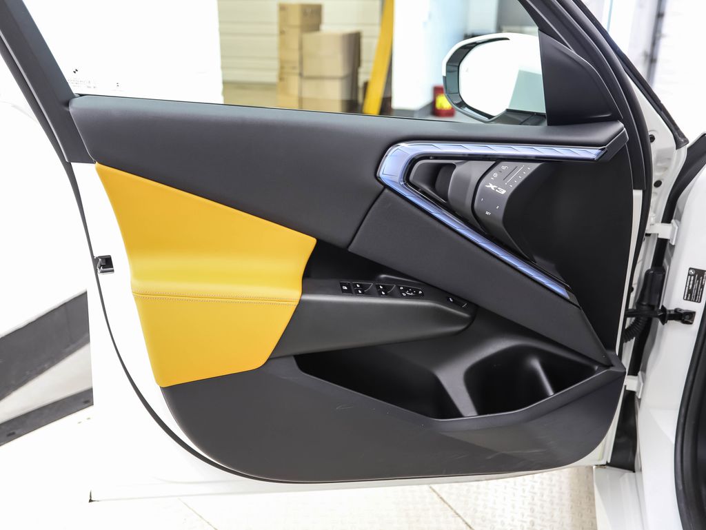 Thumbnail: 2025 BMW X3 - 9