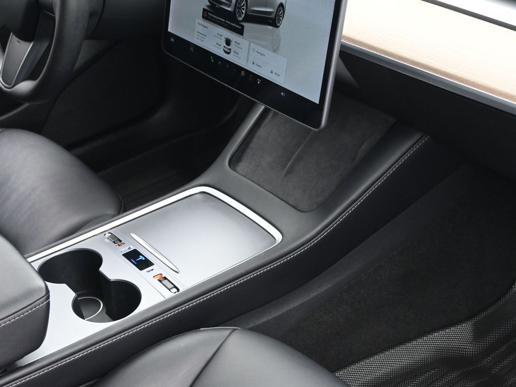 2022 Tesla Model 3 Long Range Dual Motor All-Wheel Drive