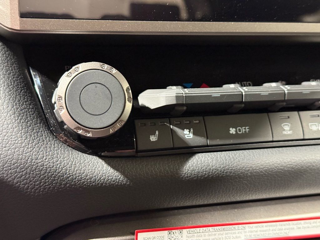 Thumbnail: 2026 Toyota Tundra - 27