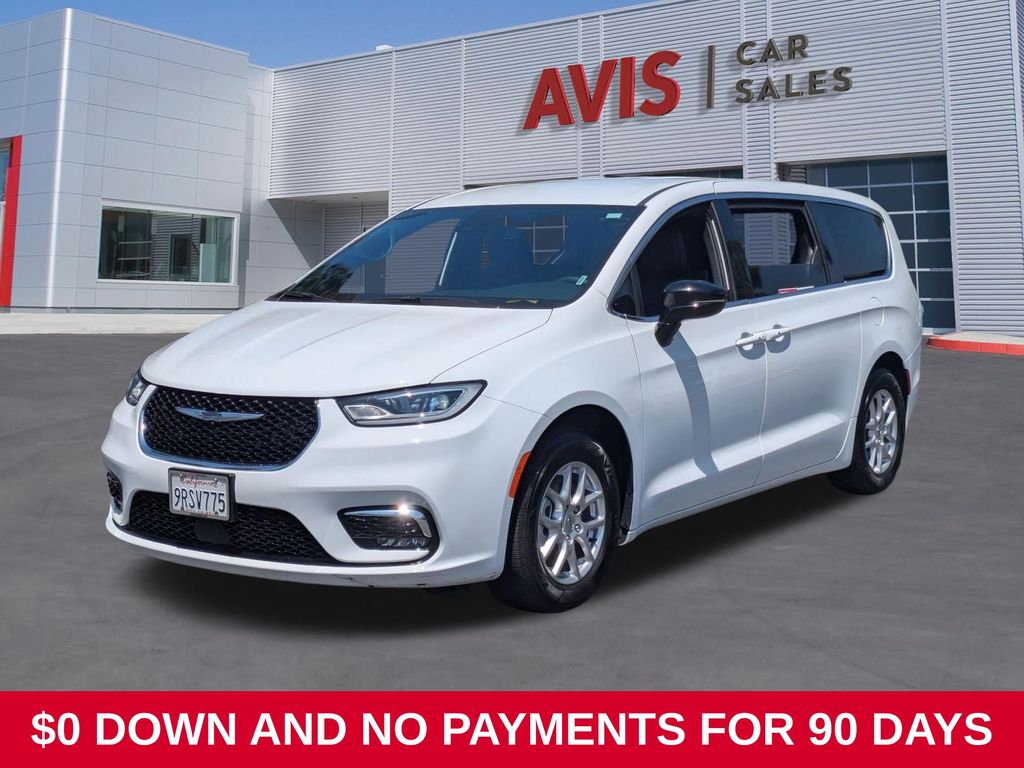 Bright White Clearcoat 2025 Chrysler Pacifica Minivan Front-Wheel Drive 9-Speed Automatic