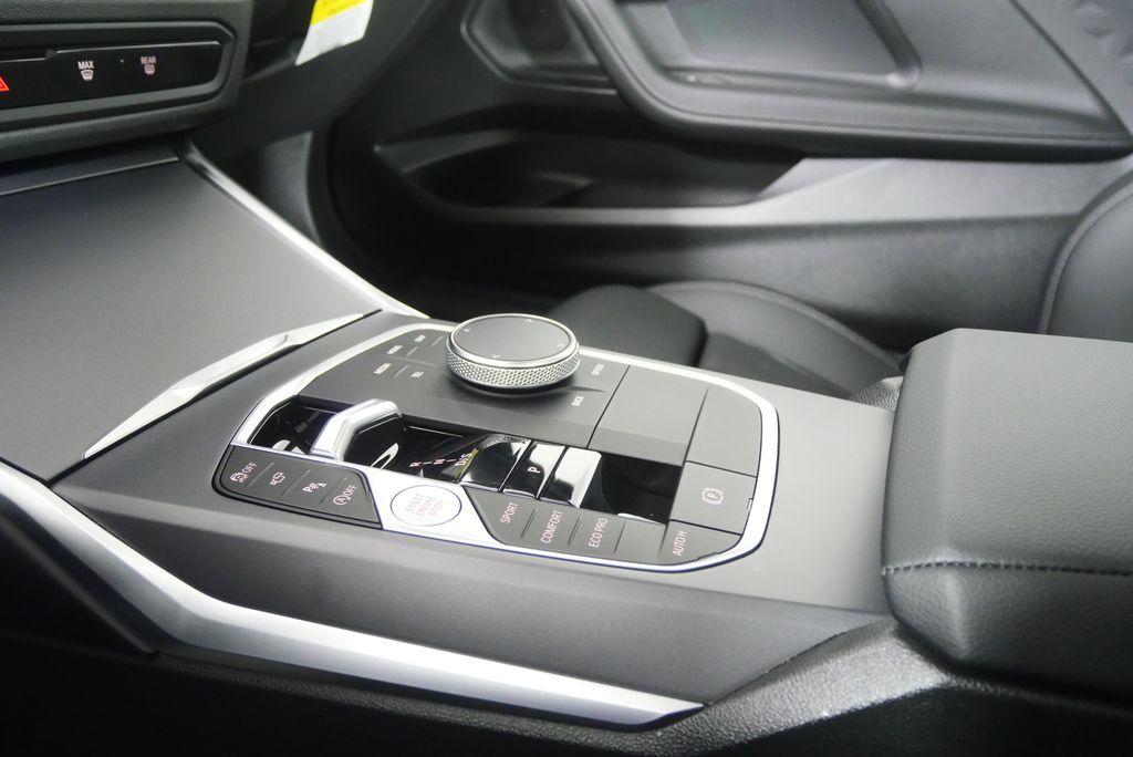 Thumbnail: 2025 BMW 2 Series - 20