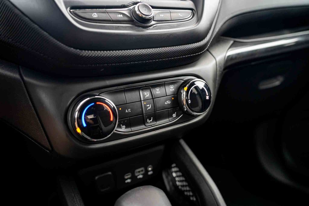 Used Car 2023 Chevrolet Trailblazer  Lt For Sale Under $25,000 In Austin, Texas