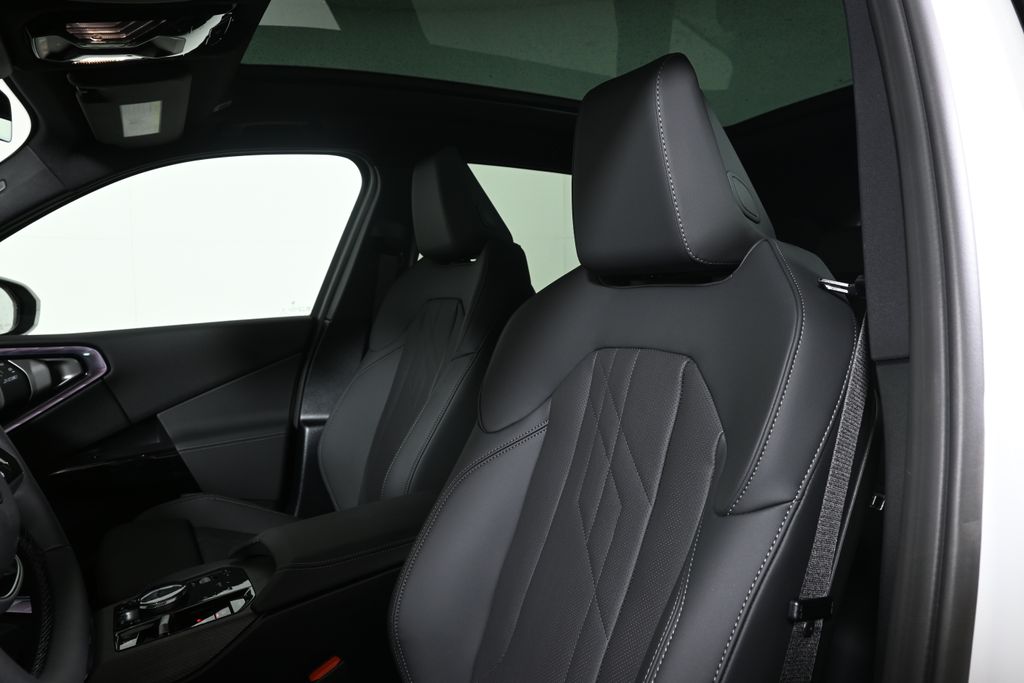 Thumbnail: 2026 BMW X3 - 16