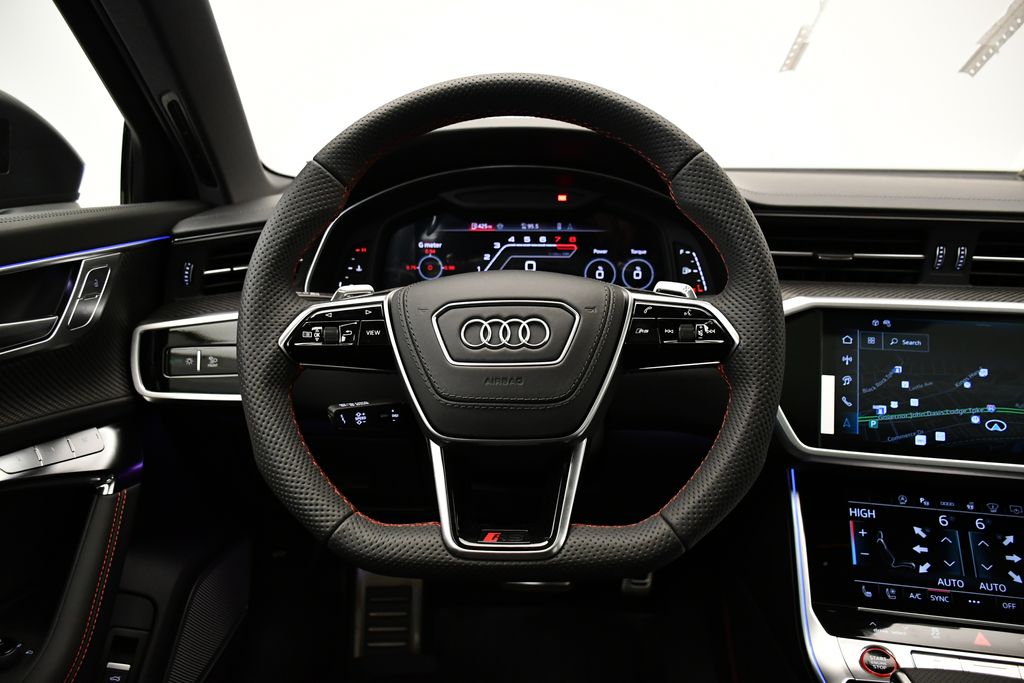 Thumbnail: 2026 Audi RS 6 - 20