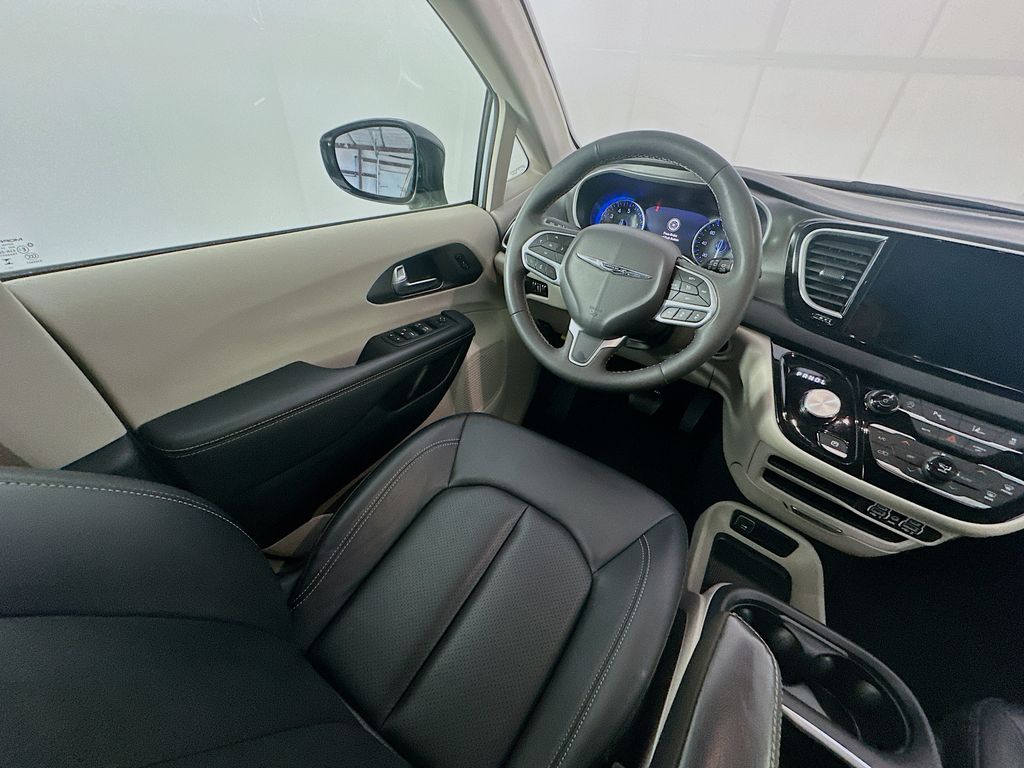 ChryslerPacifica9