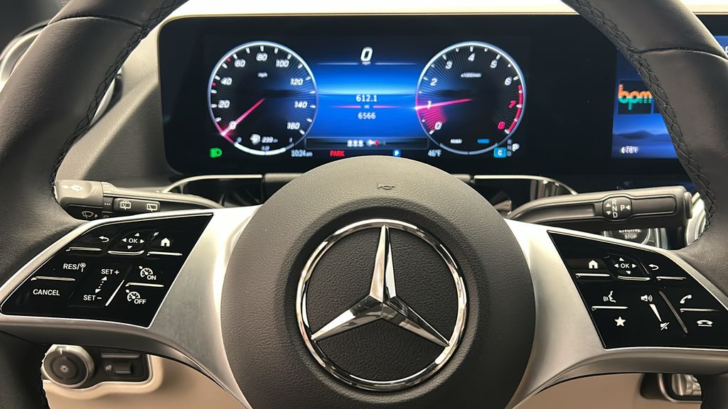 2025 Mercedes-Benz GLA 250 4MATIC 13