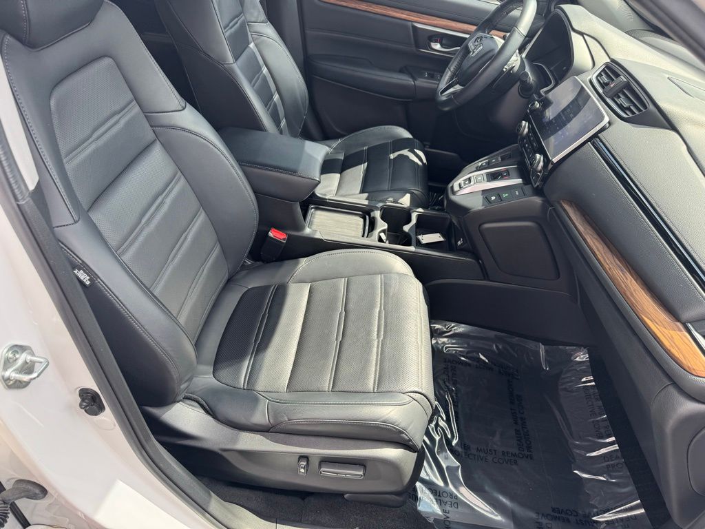 Used 2022 White Honda EX-L image 29