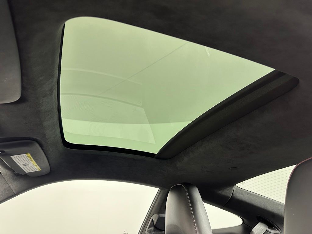 Thumbnail: 2019 Porsche 911 - 22