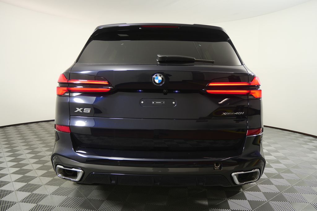 Thumbnail: 2026 BMW X5 - 4
