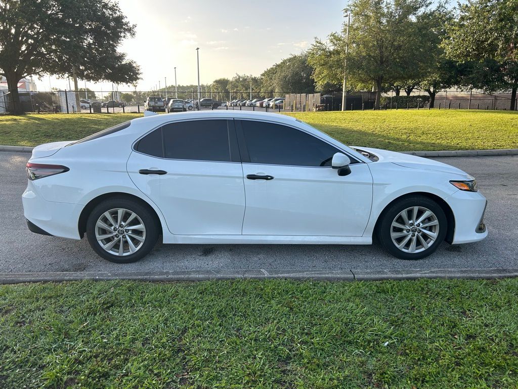 2023 Toyota Camry LE 6