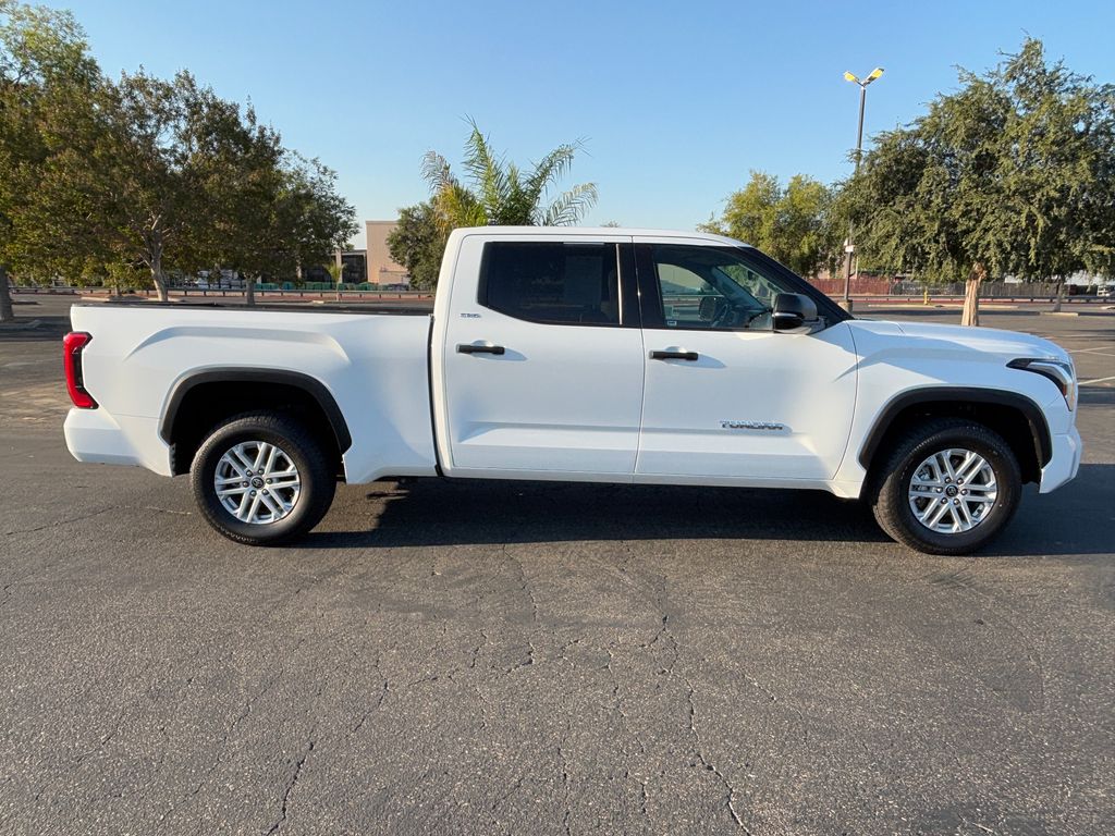 Thumbnail: 2022 Toyota Tundra - 4