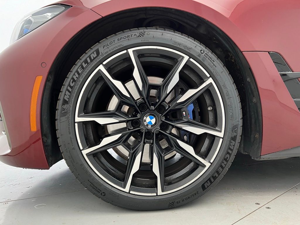 Thumbnail: 2022 BMW 4 Series - 23