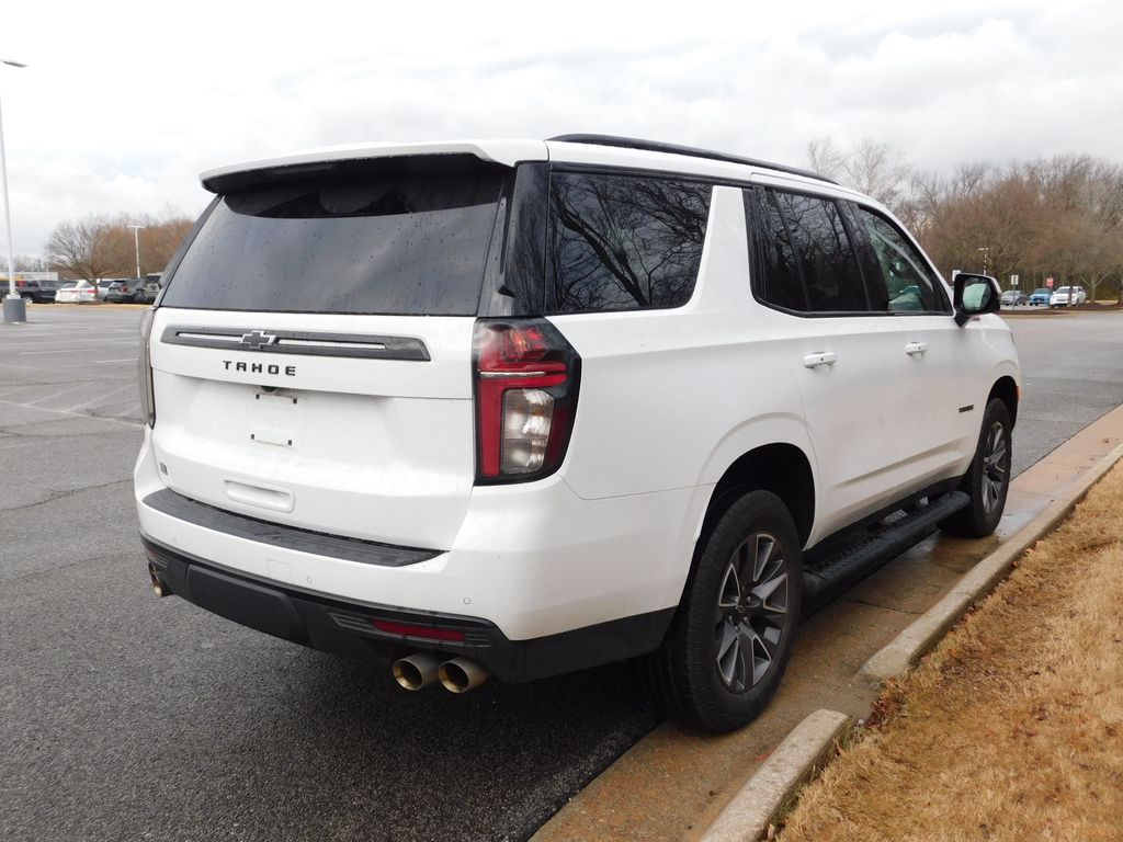 Thumbnail: 2024 Chevrolet Tahoe - 11