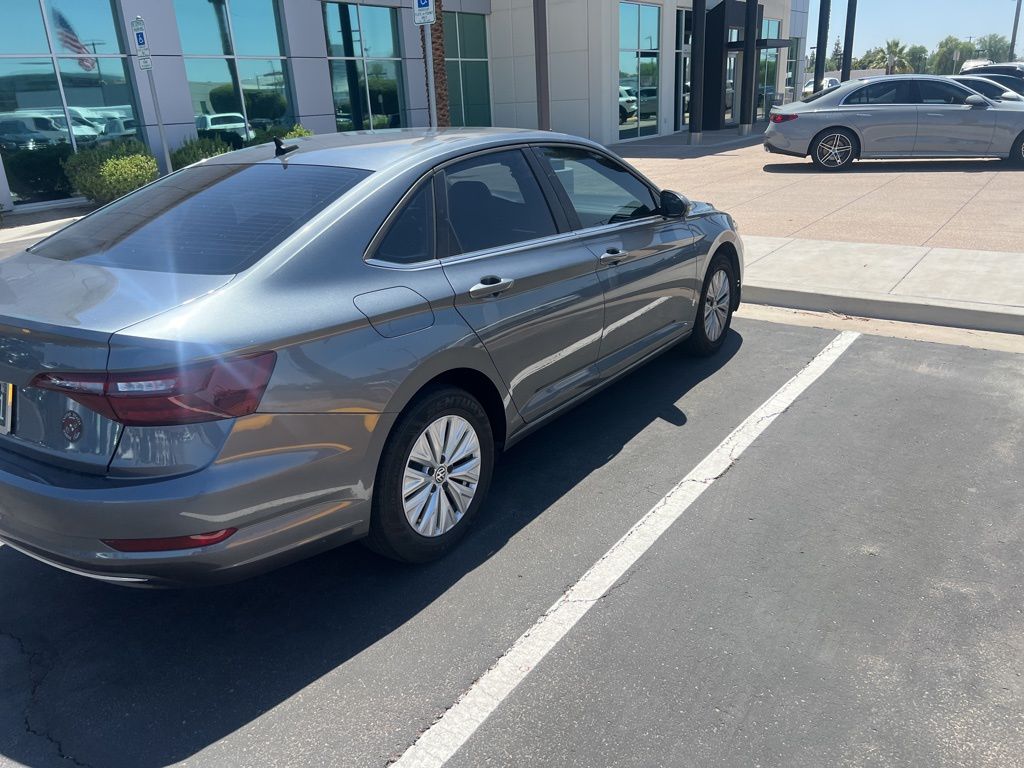 Thumbnail: 2020 Volkswagen Jetta - 3