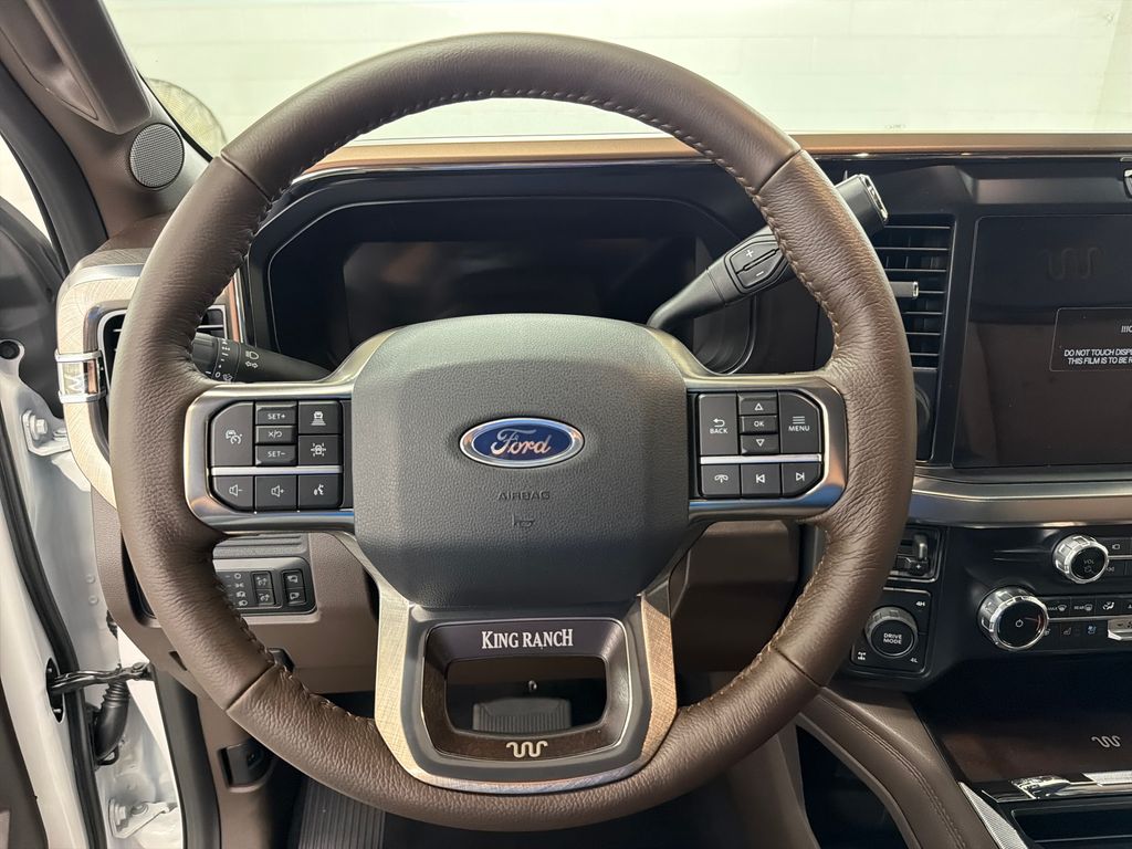 New 2026 White Ford King Ranch image 17