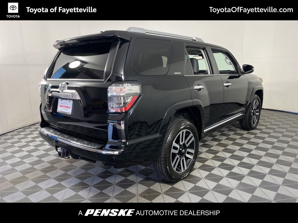 Thumbnail: 2022 Toyota 4Runner - 5