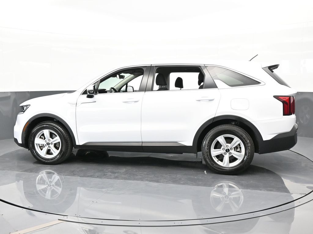 Used 2023 Kia Sorento LX with VIN 5XYRG4LC1PG166080 for sale in Miami, FL